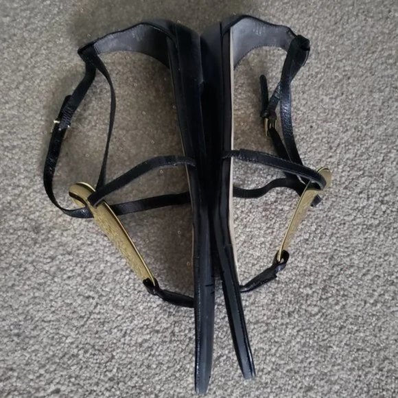 Qupid Heels Red and Black and Gold Nine West Bundle - Picture 14 of 15